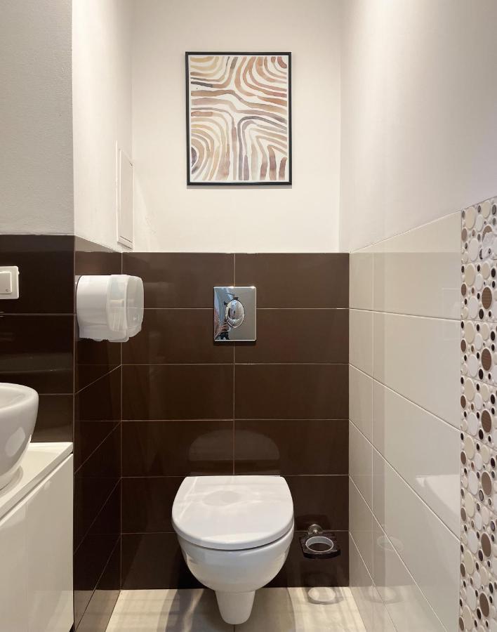 Shape&Color Premium Hostel Warsawa Bagian luar foto