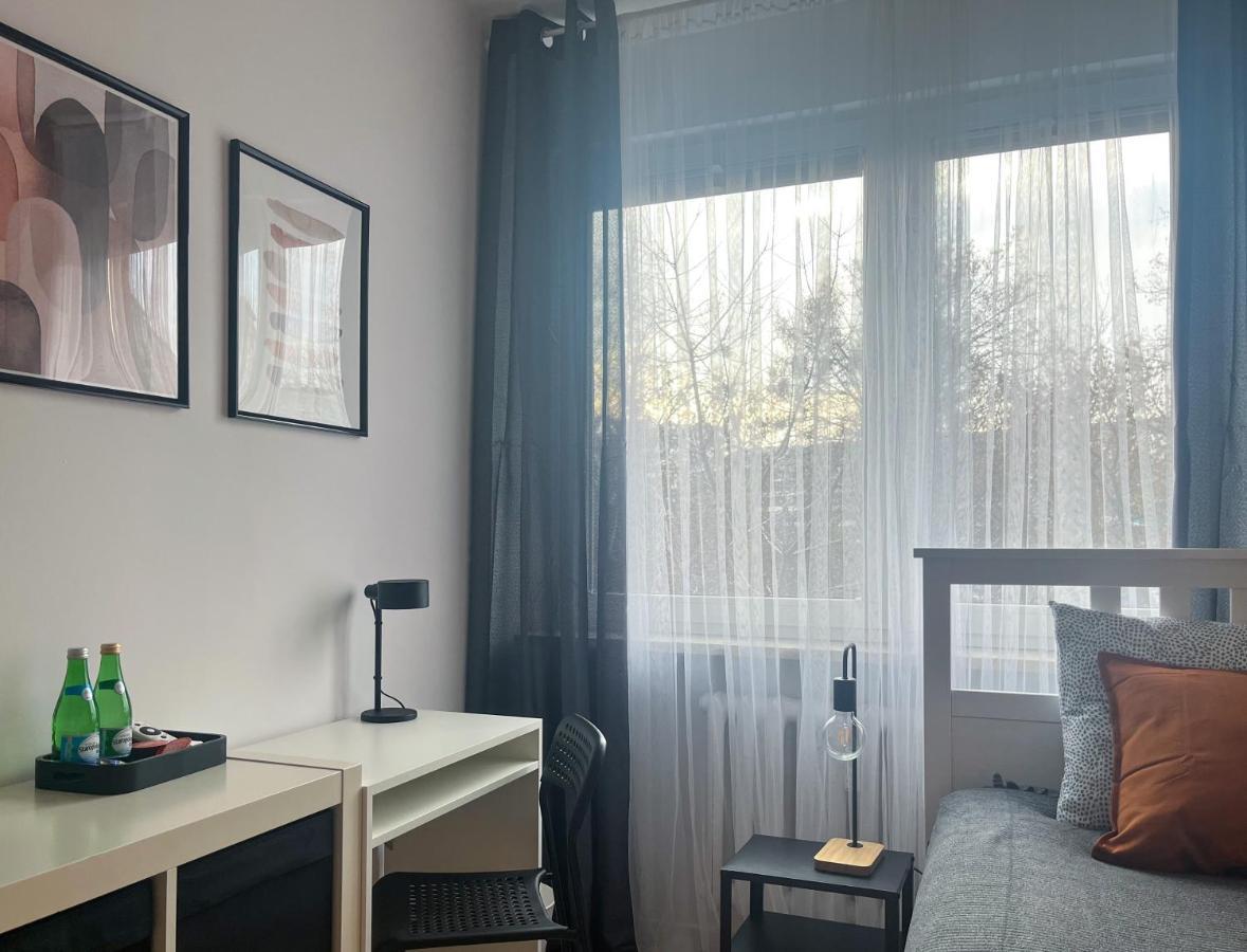 Shape&Color Premium Hostel Warsawa Bagian luar foto