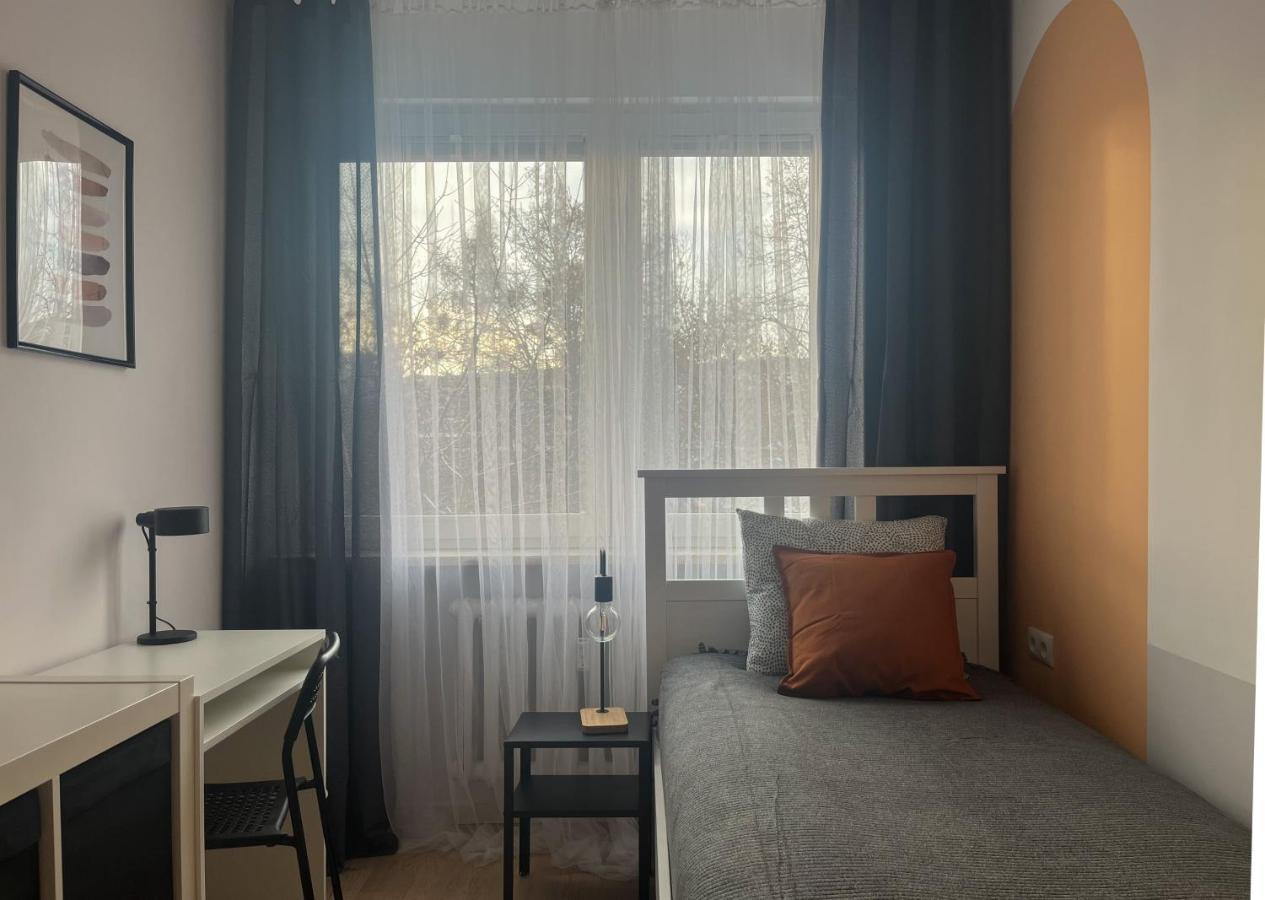 Shape&Color Premium Hostel Warsawa Bagian luar foto