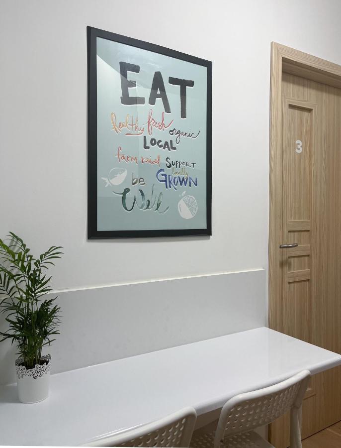 Shape&Color Premium Hostel Warsawa Bagian luar foto