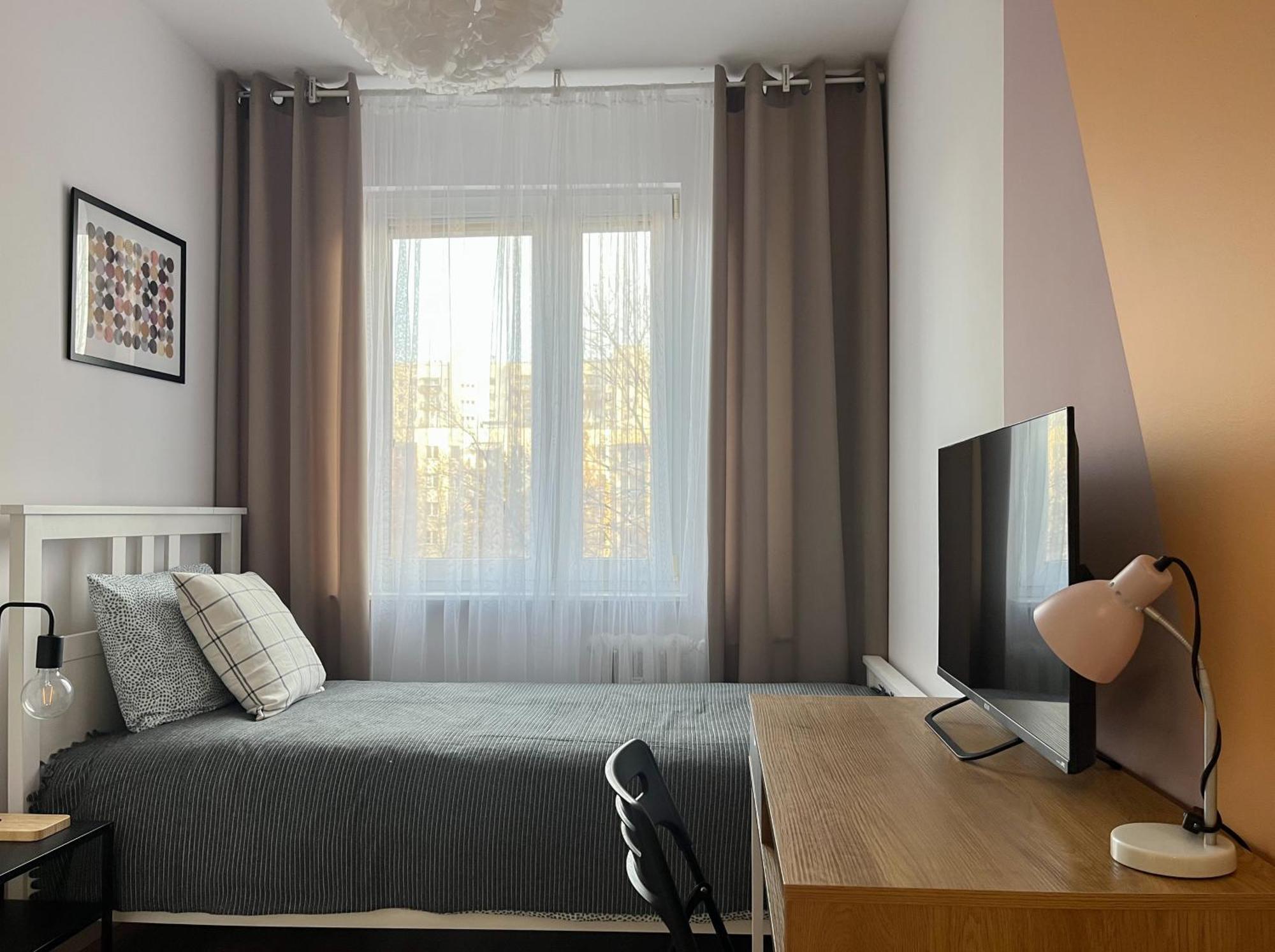 Shape&Color Premium Hostel Warsawa Bagian luar foto